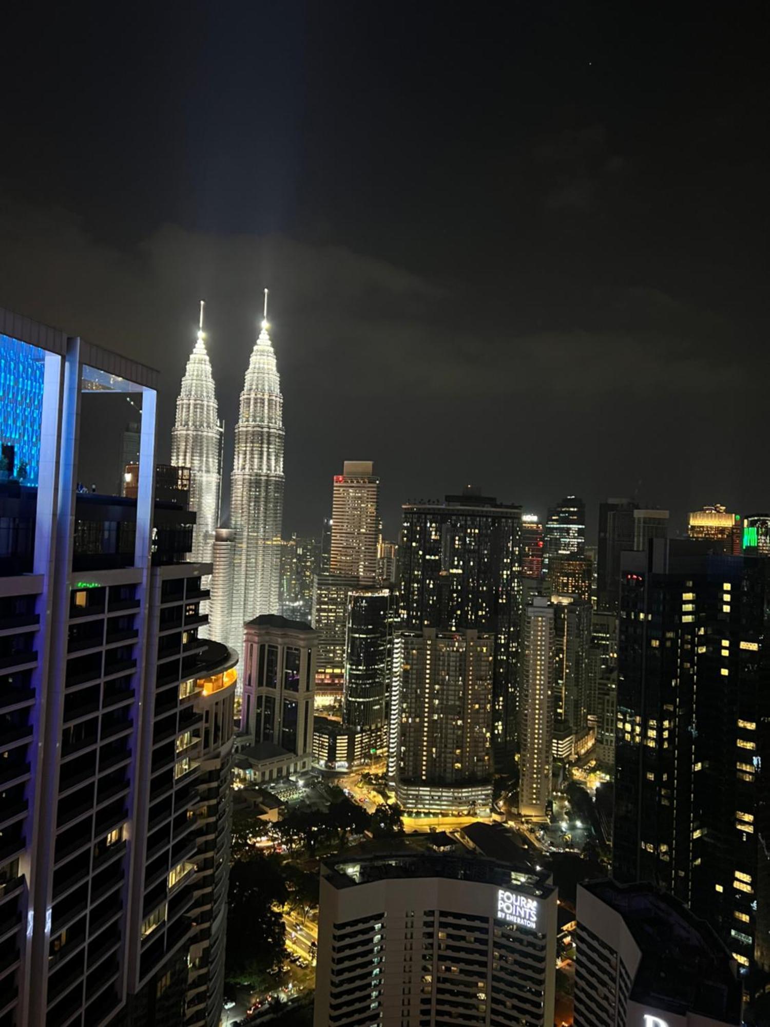 Vinson At Platinum Klcc * Kuala Lumpur